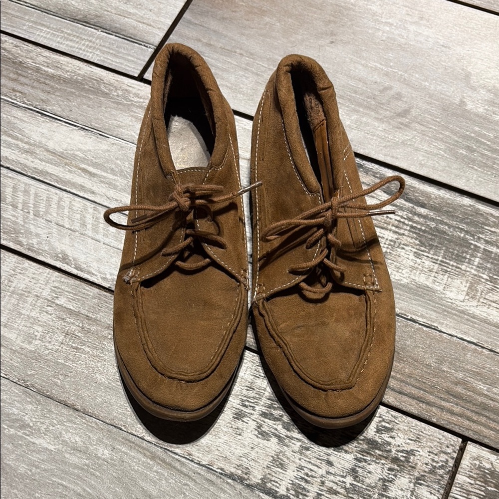 DIRTY LAUNDRY Women’s suede lace up oxford size 7